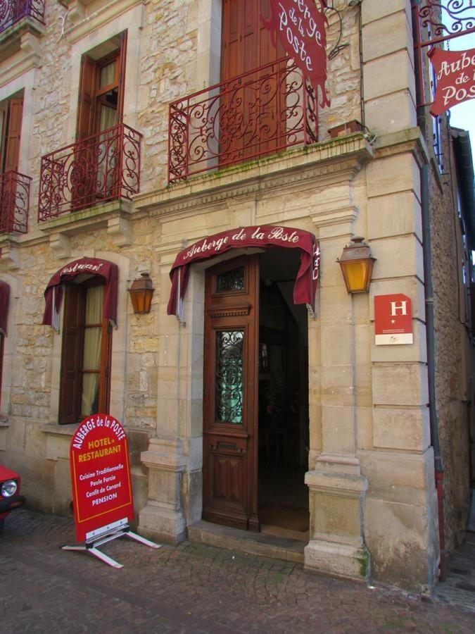 Auberge De La Poste Вільфранш-де-Руерг Екстер'єр фото