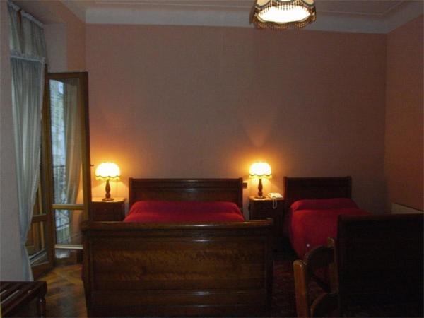 Auberge De La Poste Вільфранш-де-Руерг Екстер'єр фото